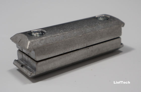 28 Series Aluminium Pipe Connectors Fittings Silver High Durability